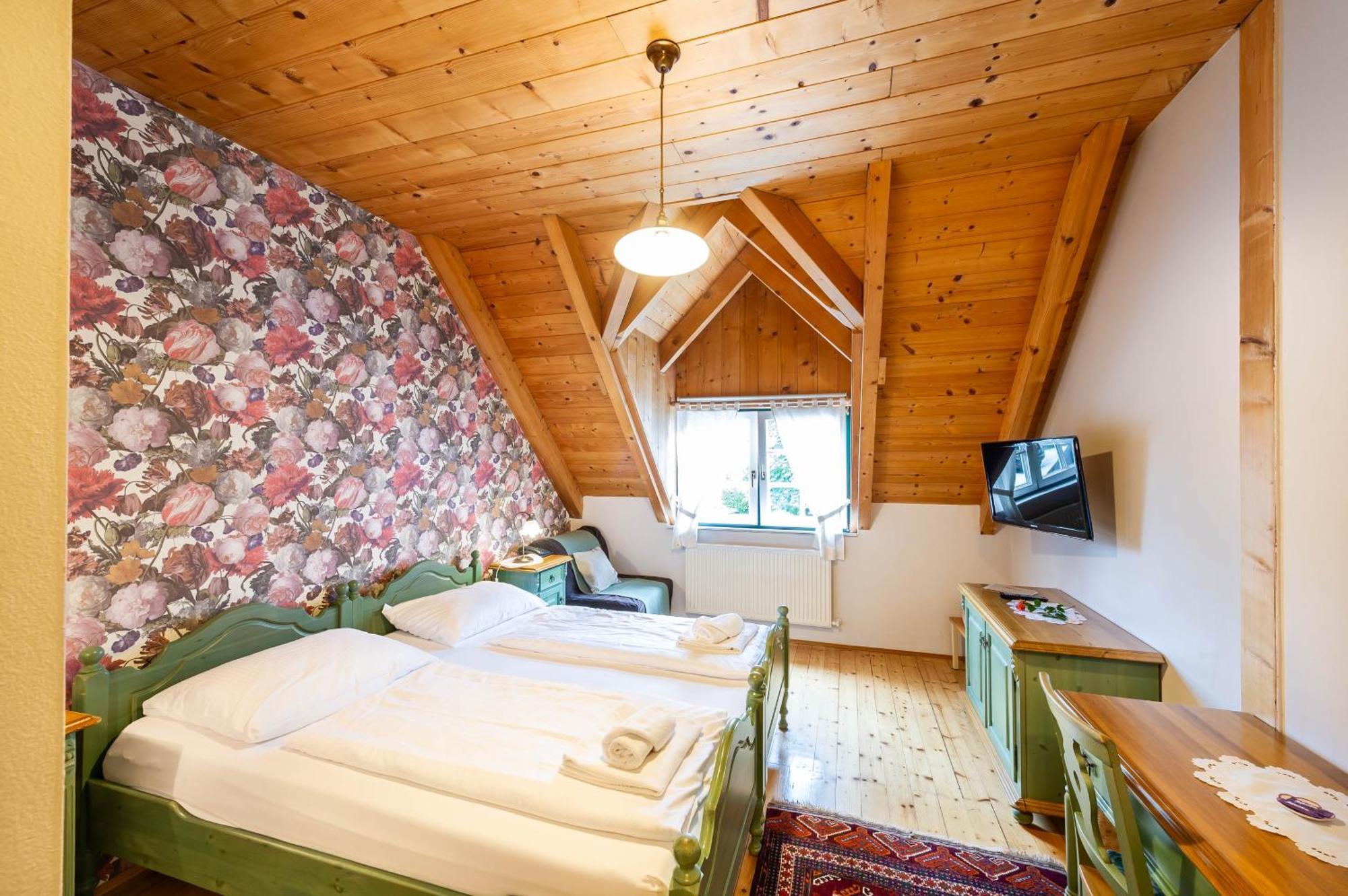 Stoffbauer Gmbh Hotel Graz Buitenkant foto